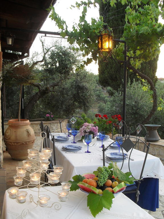 B&B H.M. Sonnino ภายนอก รูปภาพ