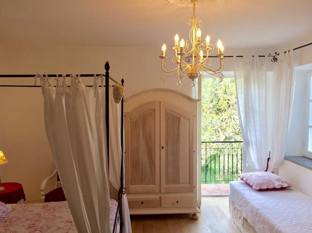 B&B H.M. Sonnino ภายนอก รูปภาพ
